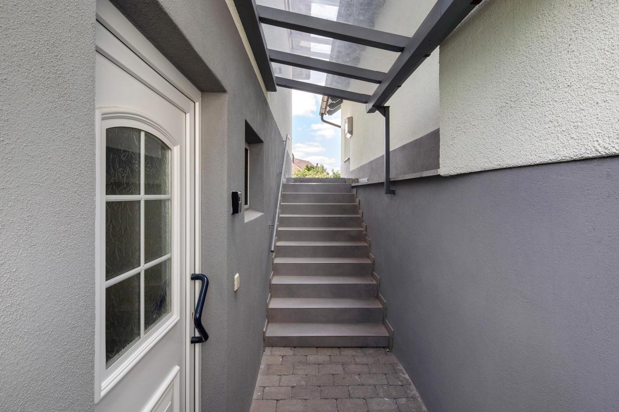 Ferienwohnung Emilia, 36Qm Muensingen Exterior photo